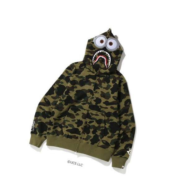 Army Green A BATHING APE X Minions 1st Camo Minions Shark Full Zip Throughs Men's Hoodie | UD8265401