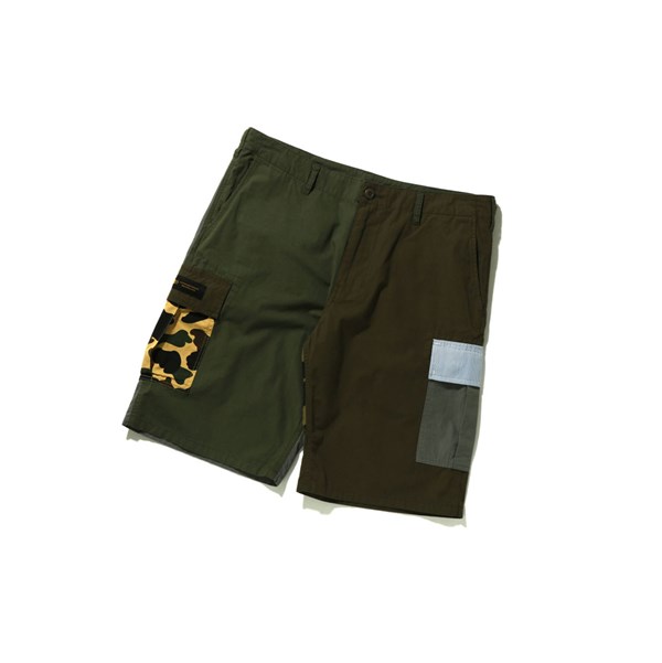 Caise A BATHING APE Crazy Pattern 6 Pocket Wide Fit Men's Shorts | AH3417058