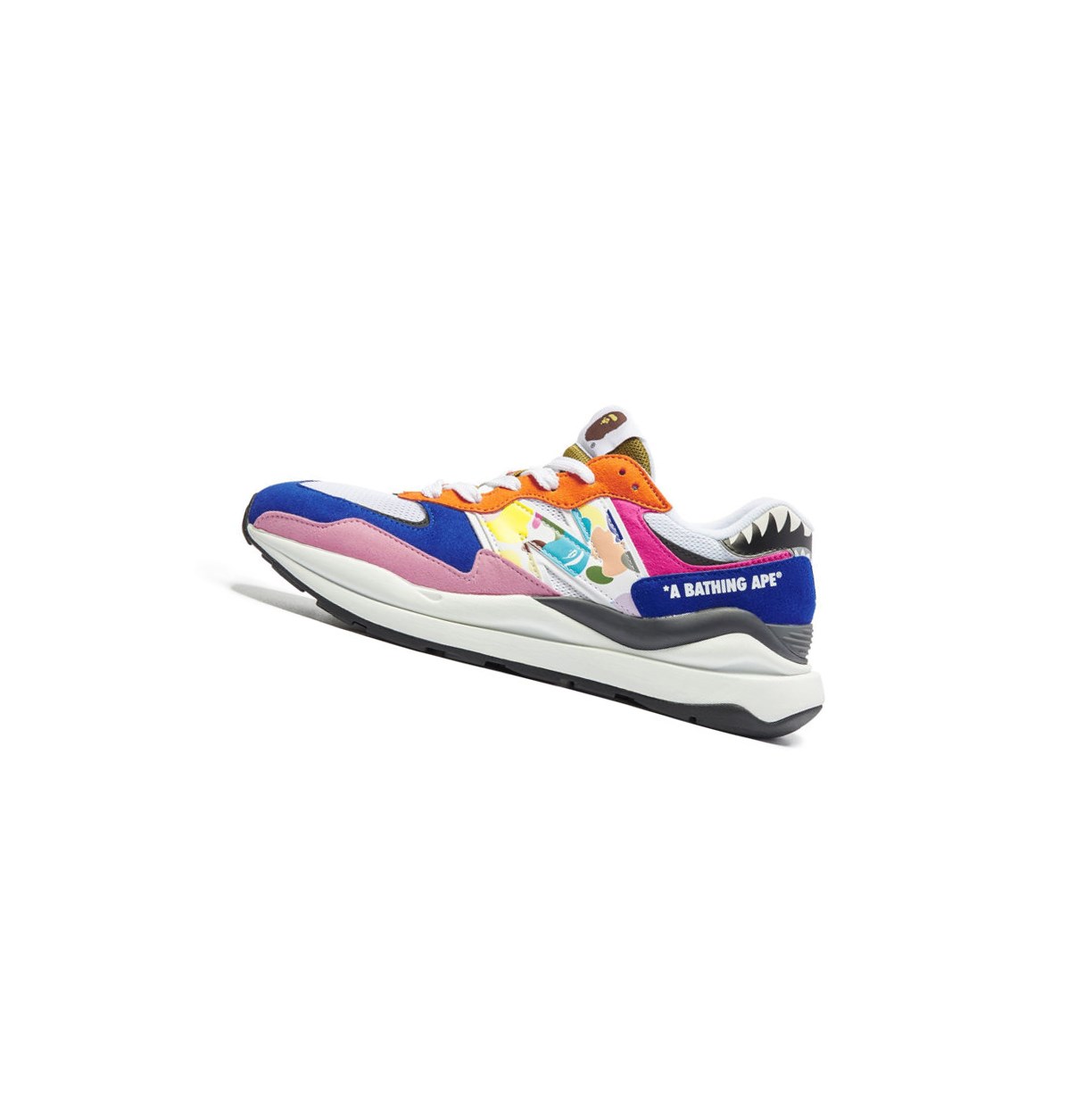 Caise A BATHING APE X New Balance 5740 Low Women's Sneakers | ZU3815296