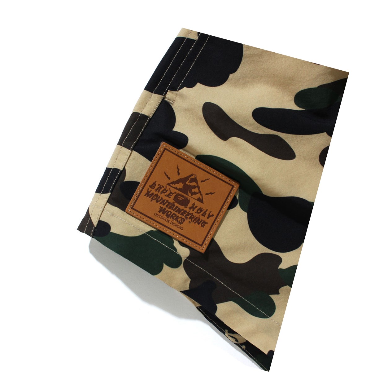 Mellow Yellow A BATHING APE 1st Camo Women's Shorts | FE7628301